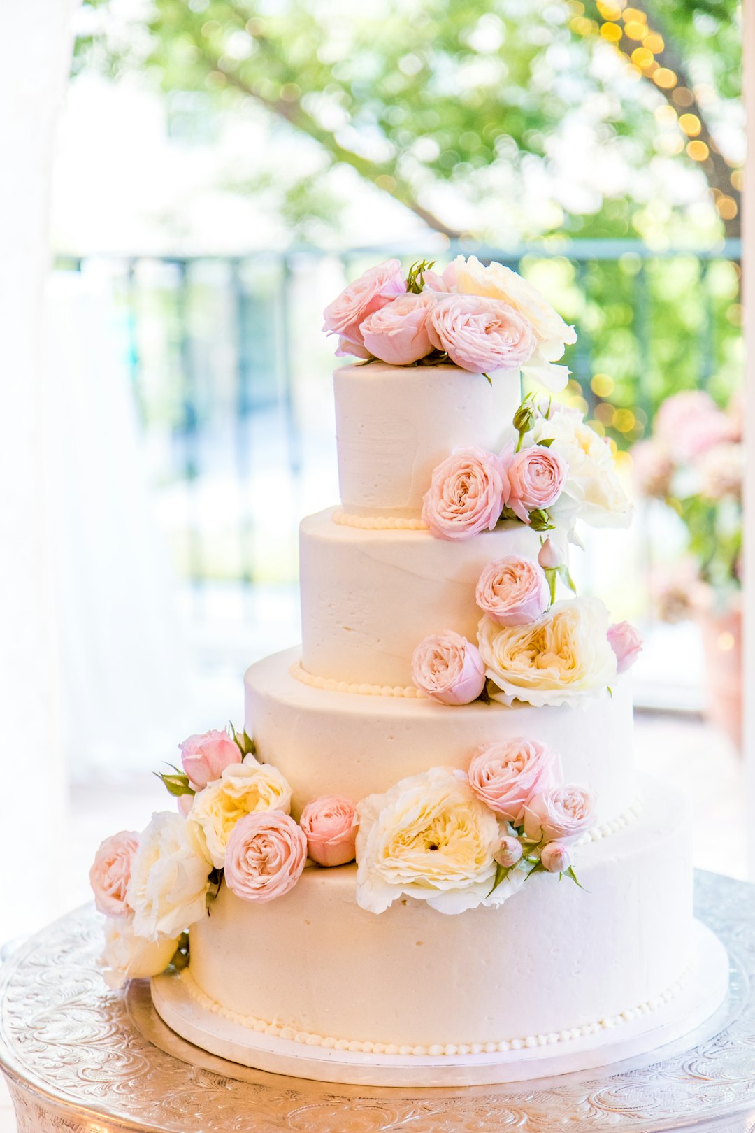 Top cake
